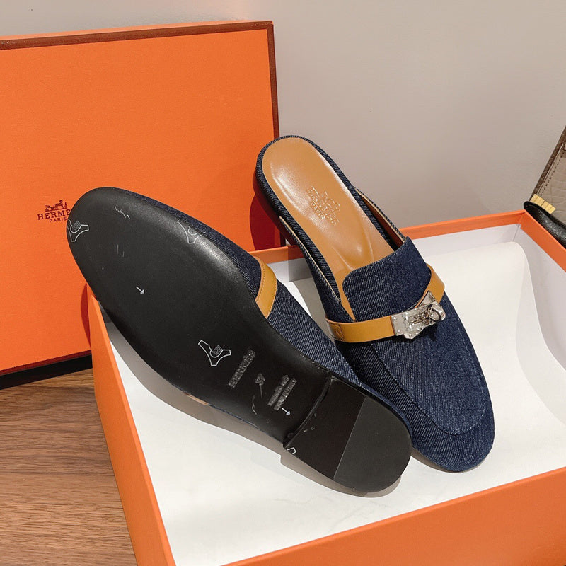 Hermès Beige Slingback Heels - Full Silhouette View