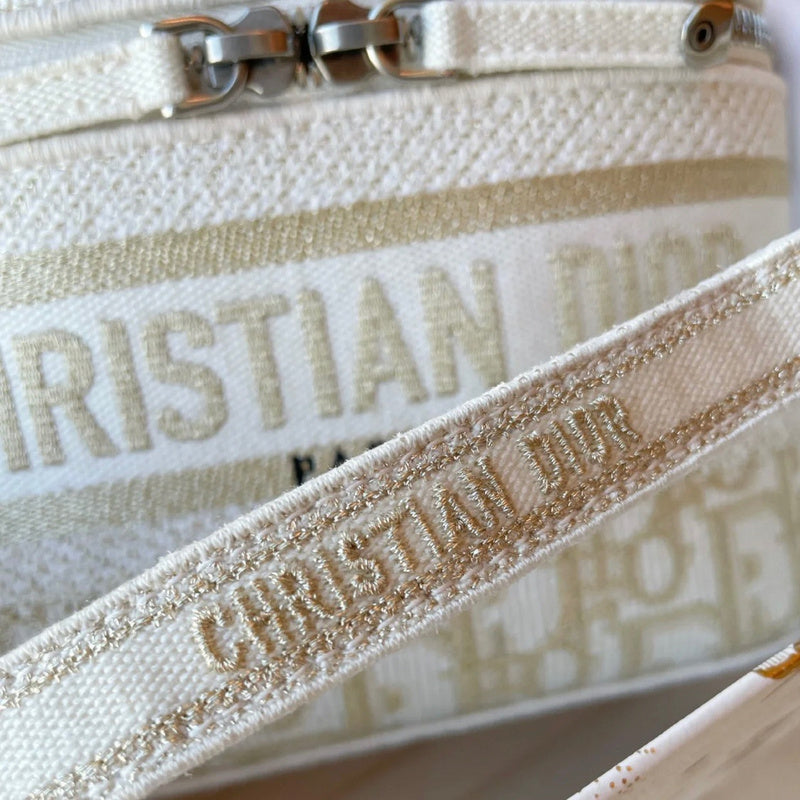 Back view of polished refined women's handbag – women's designer-style accessory