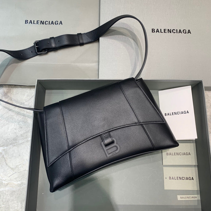 Effortless Premium PU Leather Handbag - Premium Craftsmanship Detailing | Women's Fashion Handbag #523 - side angle view (image 2) of designer-inspired handbag