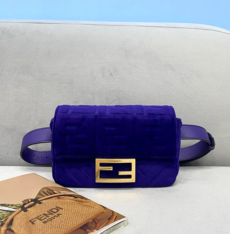 Ziva's Charm handbag – angled view (19cm*5cm*10cm)