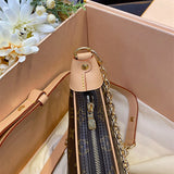  minimalist handbag detail view showing craftsmanship 8