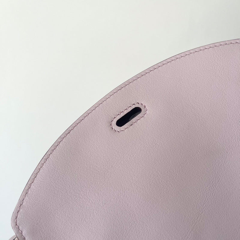Interior view of classic premium bag