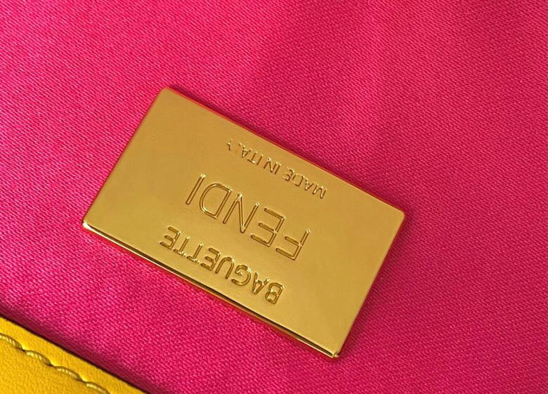 Ziva's Charm handbag – back view (27cm*4cm*13cm)