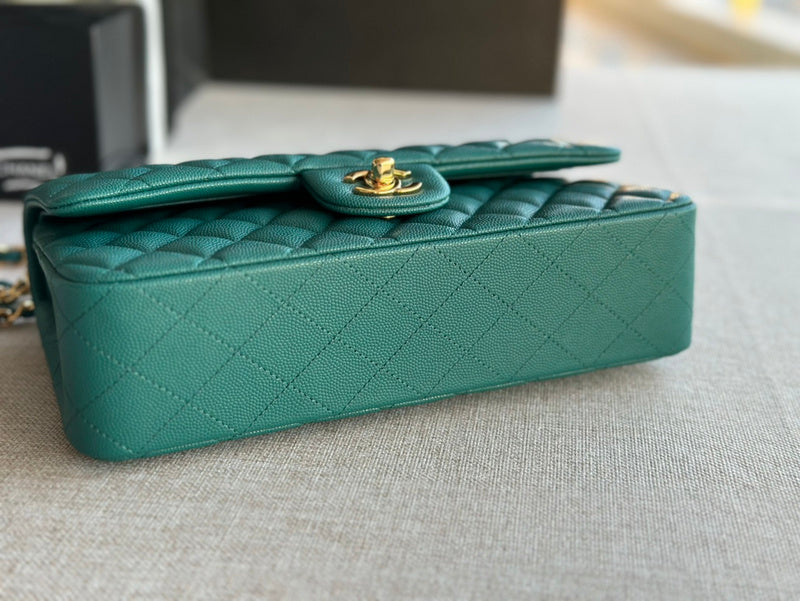  mid purse view 7