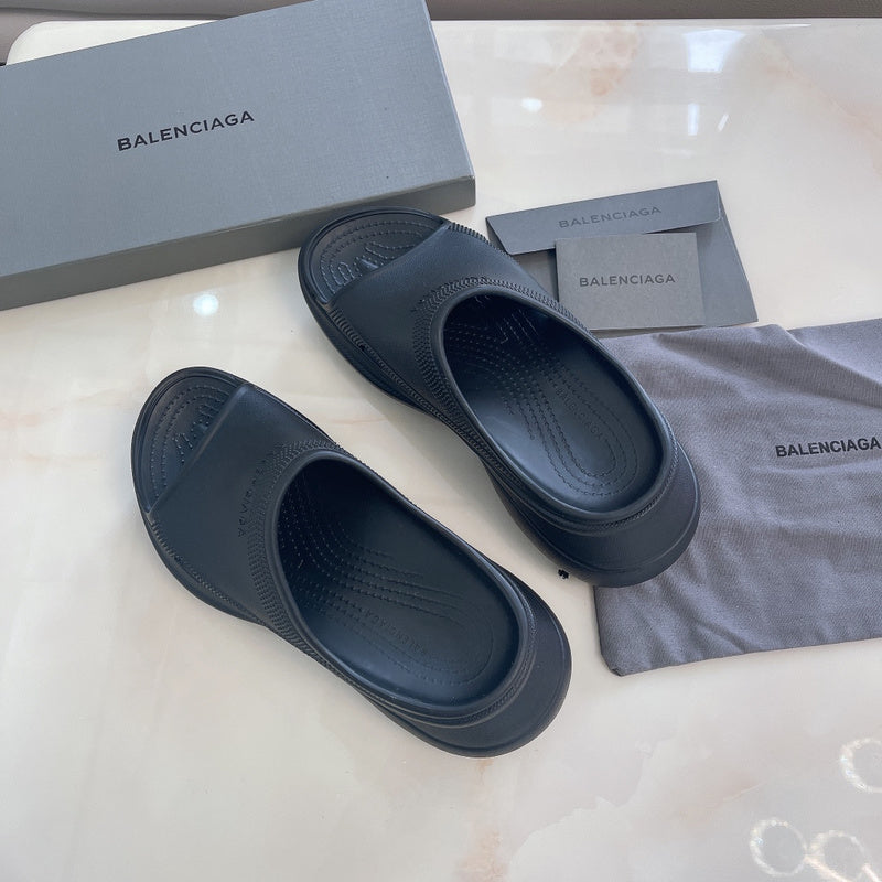 Zivas Charm Streamlined Design Designer Sandals (All-Day Wearable Design) – Lifestyle Shot
