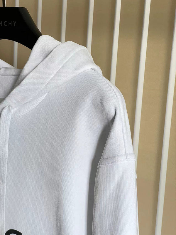 Three-quarter angle view of Givenchy luxury piece style No.229