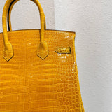  Refined carryall bag carried on shoulder 10