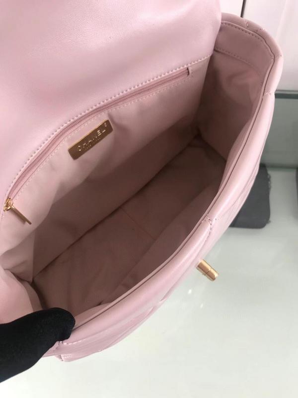 Zivas Charm Versatile Design Fashion Handbag (Modern Wardrobe Staple) – Lifestyle Shot