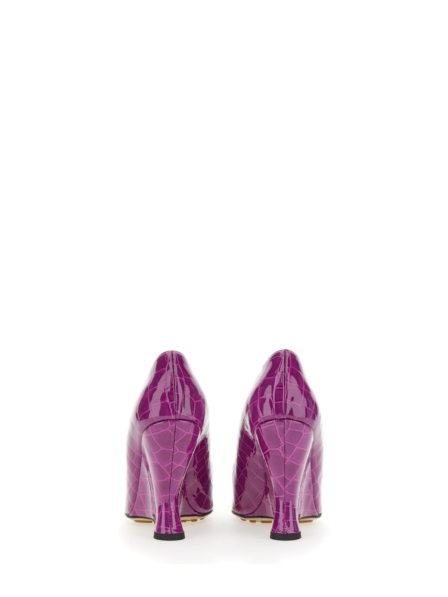 Bottega Veneta premium sandals detail and craftsmanship close-up
