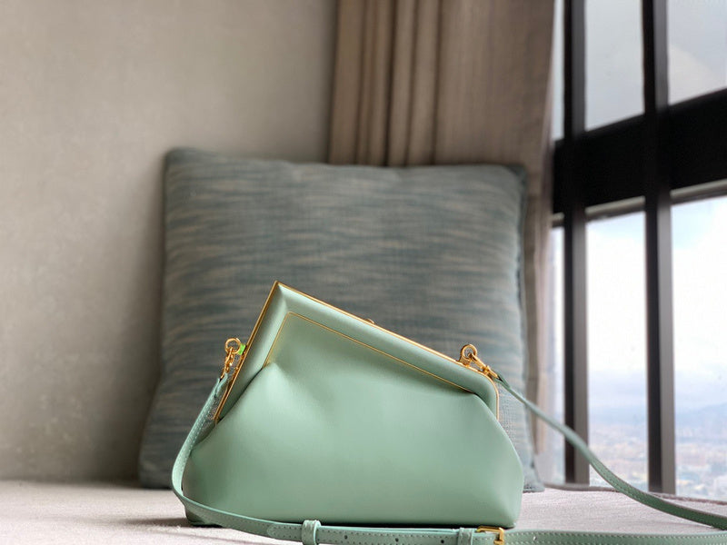 Ziva's Charm handbag – close-up view (26cm*9.5cm*18cm)