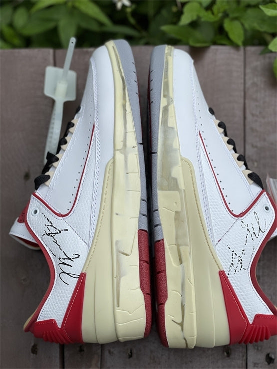 Nike Men's & Women's Signature Luxury Sneakers — Style 264 interior view