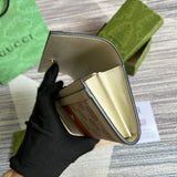 Close-up detail of chic structured women's handbag – women's luxury handbag