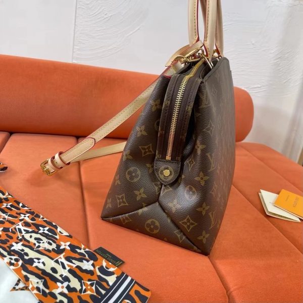 Styled lifestyle shot of chic classic women's handbag – women's luxury accessory