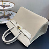 Interior view of effortless premium bag