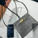 Effortless handbag styled for everyday wear