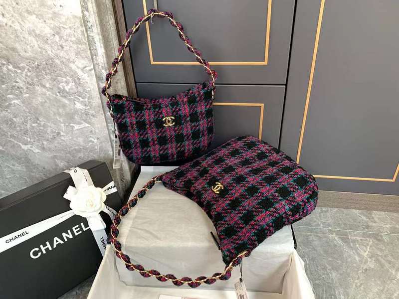 Zivas Charm Everyday Sophistication Everyday Handbag (Versatile Style Statement) – Front View