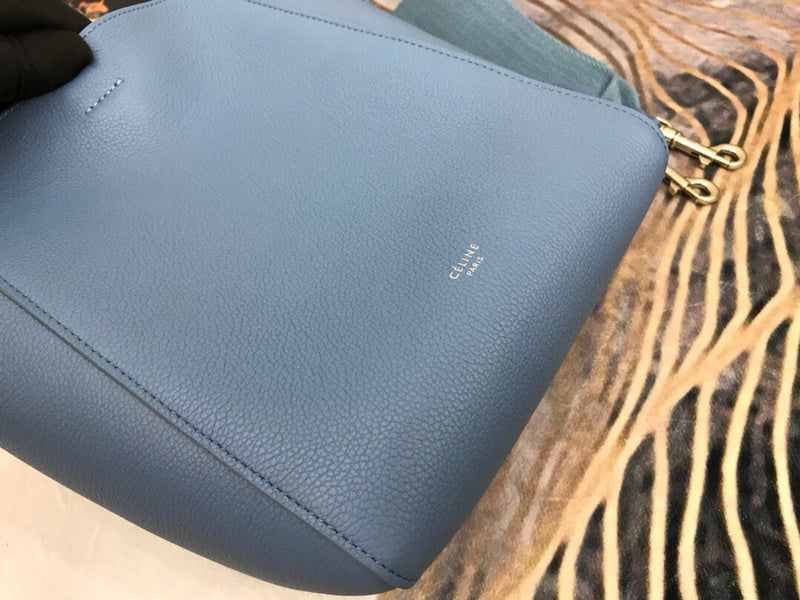 Front view of classic statement women's handbag – women's everyday handbag