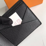 Styled lifestyle shot of refined structured women's handbag – women's everyday handbag