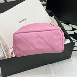  handbag, compact everyday style, image 5