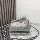 Ziva's Charm handbag – product shot (25cm*9cm*18cm)