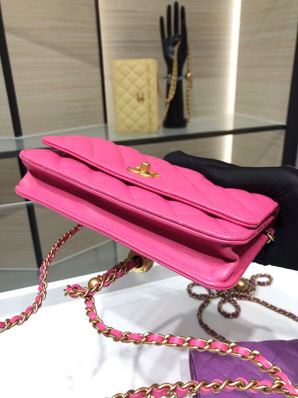 mid purse view 9
