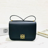 Ziva's Charm handbag – angled view (19cm*6cm*13.5cm)