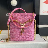 Zivas Charm Timeless Appeal Luxury Handbag (Everyday Luxury Essential) – Detail View