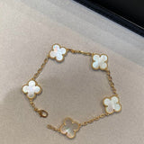 Angled view of Van Cleef & Arpels unisex jewelry piece