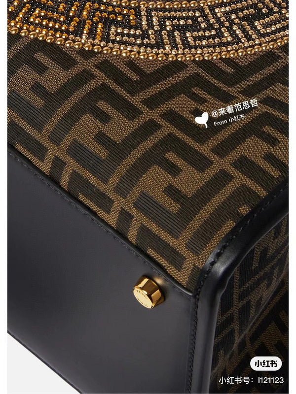 Ziva's Charm handbag – back view (35cm*17cm*31cm)