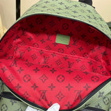  Elegant tote bag front view 7