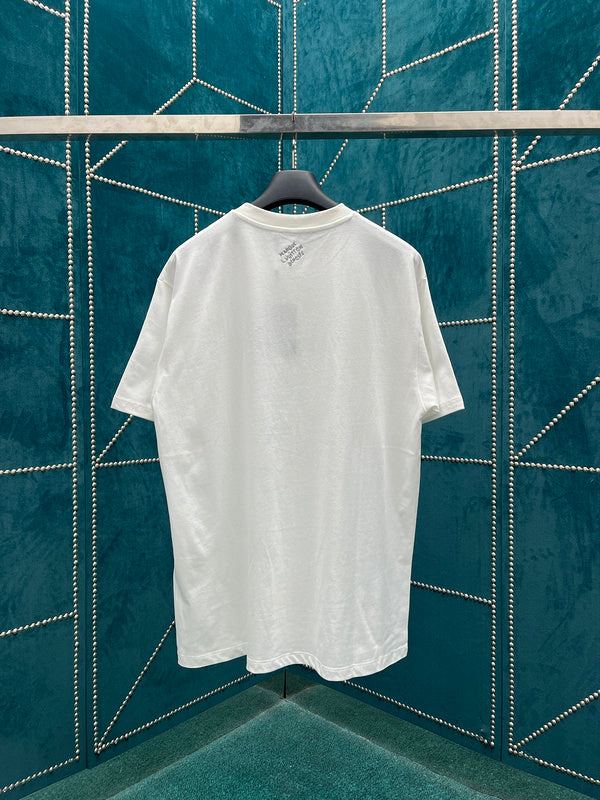 Side profile of Louis Vuitton cotton t-shirt with streetwear-inspired cut