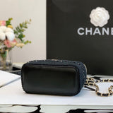  versatile purse view 10