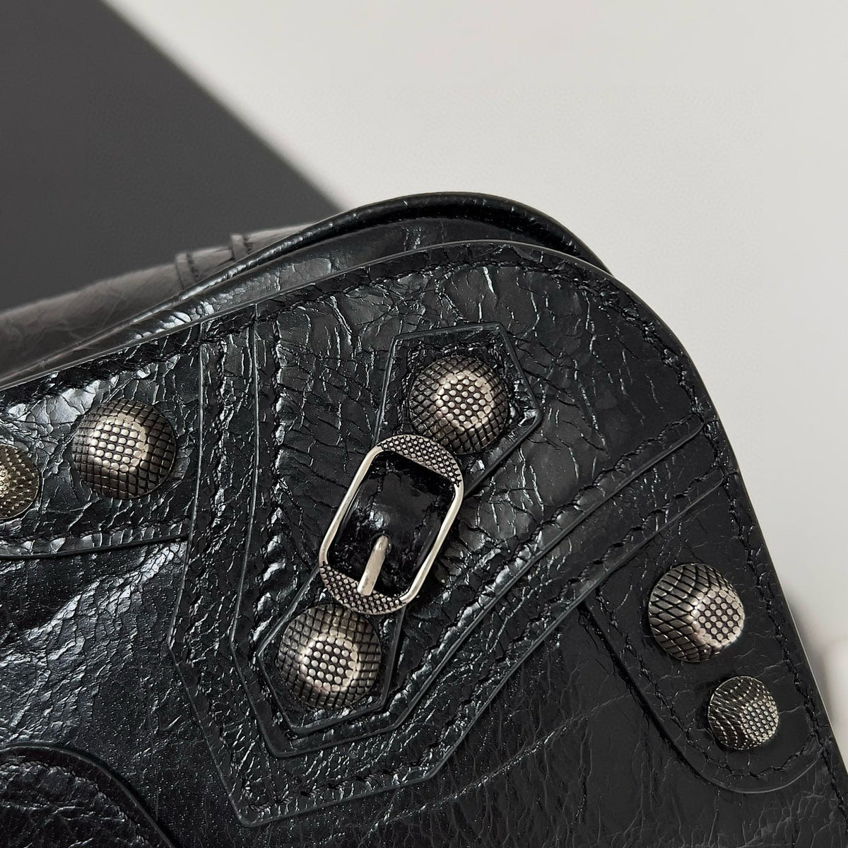 Balenciaga Le Cagole Mini Bag – luxury designer bag at Bellvora