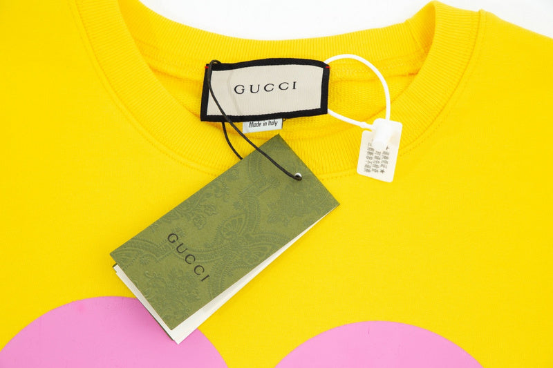 Full styled look of Gucci luxury clothing with contemporary cut