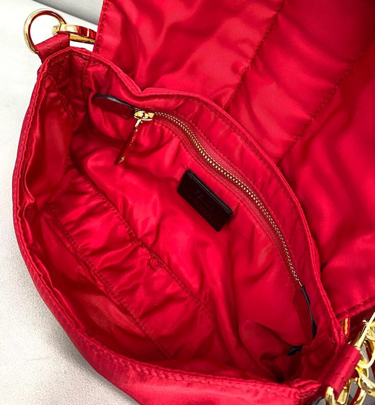 Ziva's Charm handbag – lifestyle view (Standard Size)