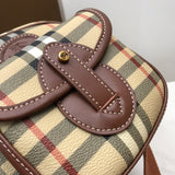 Ziva's Charm handbag – close-up view (one versatile size)