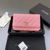 Zivas Charm Effortless Sophistication Luxury Handbag (Contemporary Shape Language) – Detail View