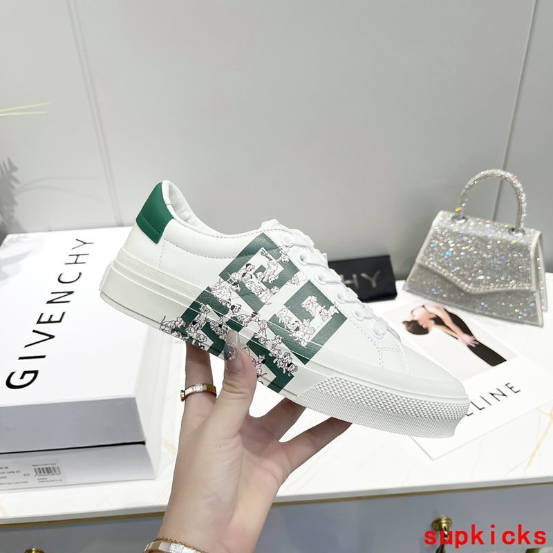 Givenchy shoes Style 049 - back heel detail