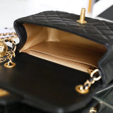 Ziva's Charm handbag – product shot (one versatile size)