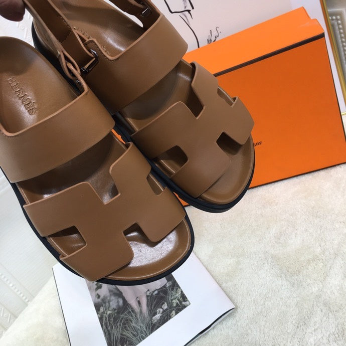 Hermes shoes Style 389 - texture and material detail