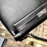  shoulder bag close-up of hardware and finish