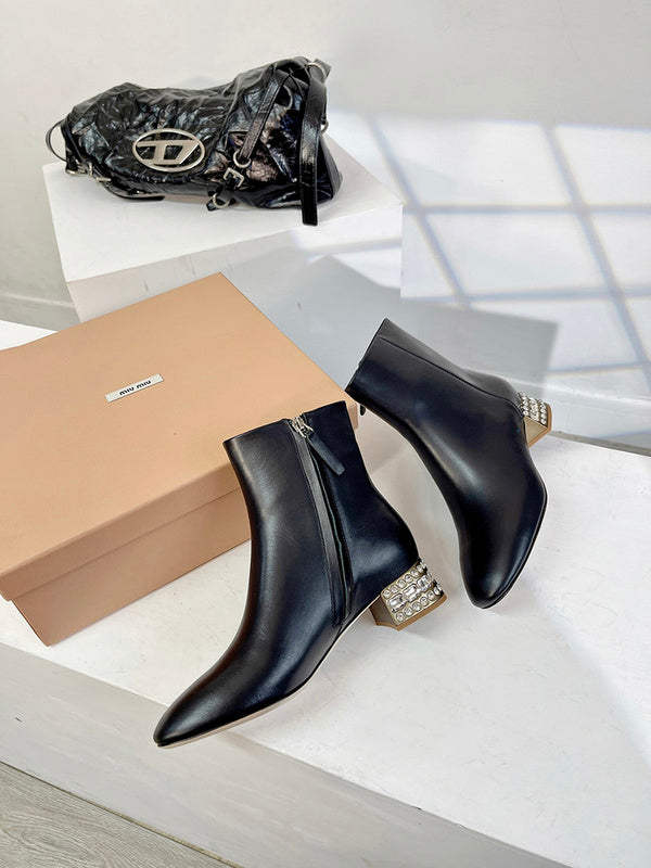 Close-up detail view of Miu Miu luxury piece style No.128