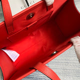 Side profile of modern everyday-luxe women's handbag – women's luxury handbag