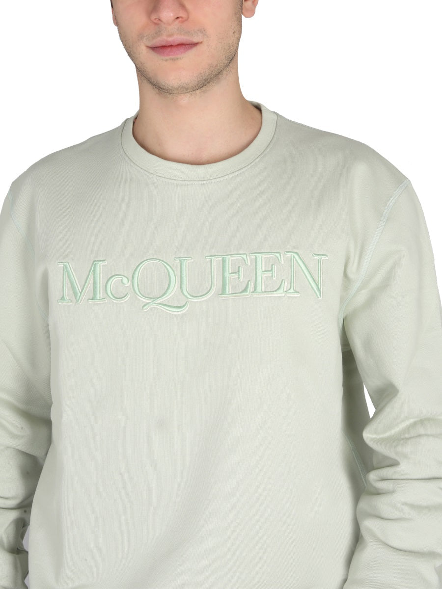 Close-up of Alexander McQueen sweaters & pullovers hardware and fine stitching