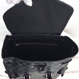 Handle and strap detail of refined polished women's handbag – women's statement bag