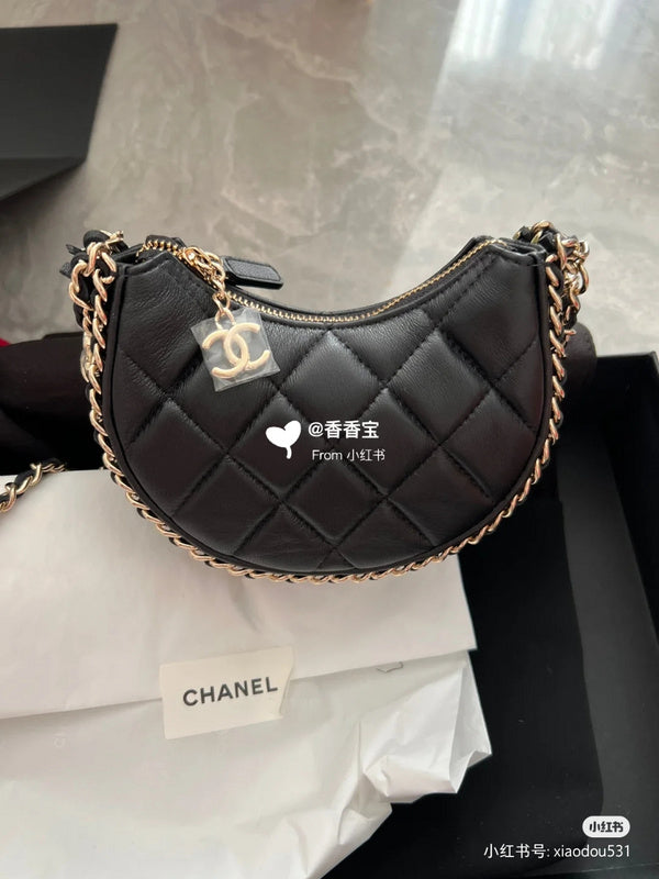 Zivas Charm Everyday Sophistication Designer Handbag (Premium Everyday Carry) – Front View