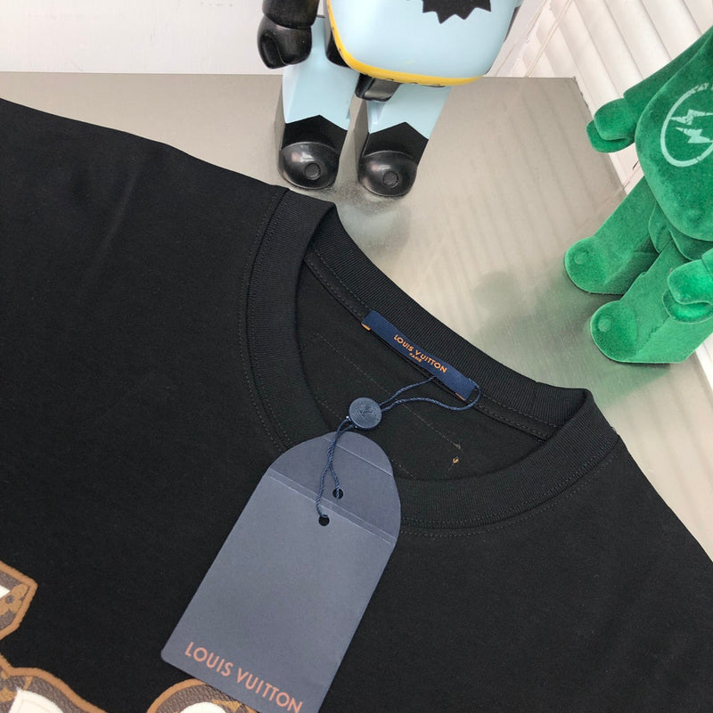 Side profile of Louis Vuitton cotton t-shirt with monogram-inspired silhouette