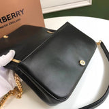 Ziva's Charm handbag – product shot (one versatile size)