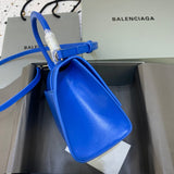 Chic Premium PU Leather Handbag - Everyday Elegance | Women's Premium Handbag #571 - interior view (image 6) of designer-inspired handbag