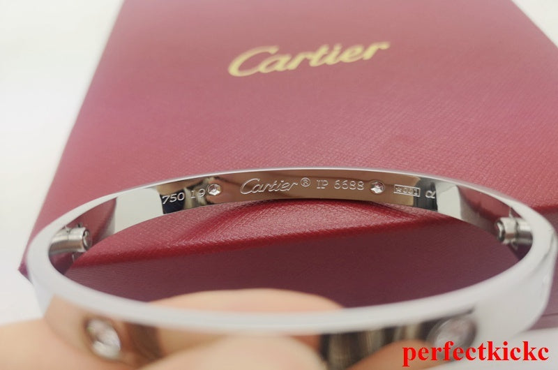 Angled view of Cartier unisex jewelry piece